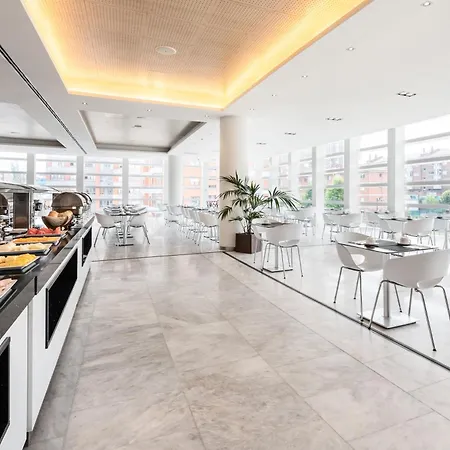 Eurostars Palacio De Cristal מלון אוביידו