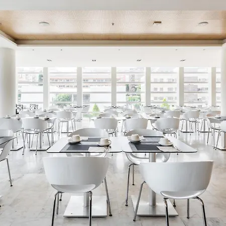 Eurostars Palacio De Cristal מלון