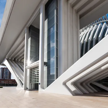 Eurostars Palacio De Cristal 4* אוביידו