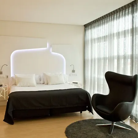 מלון Eurostars Palacio De Cristal