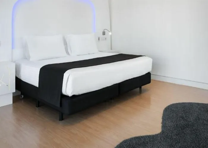 Eurostars Palacio De Cristal 4*