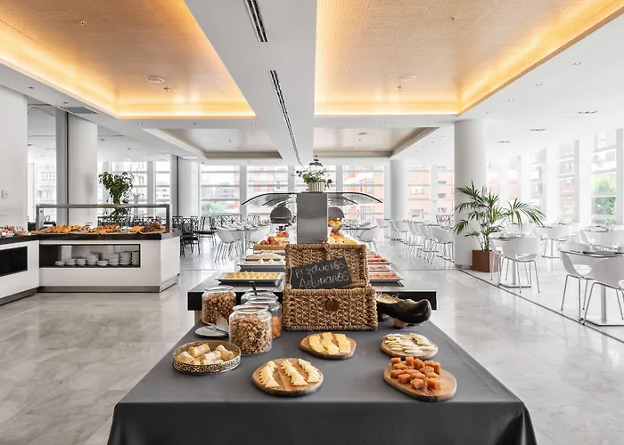 Eurostars Palacio De Cristal 酒店 4*