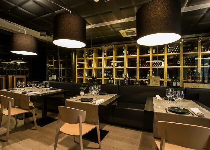 Eurostars Palacio De Cristal 4* 오비에도